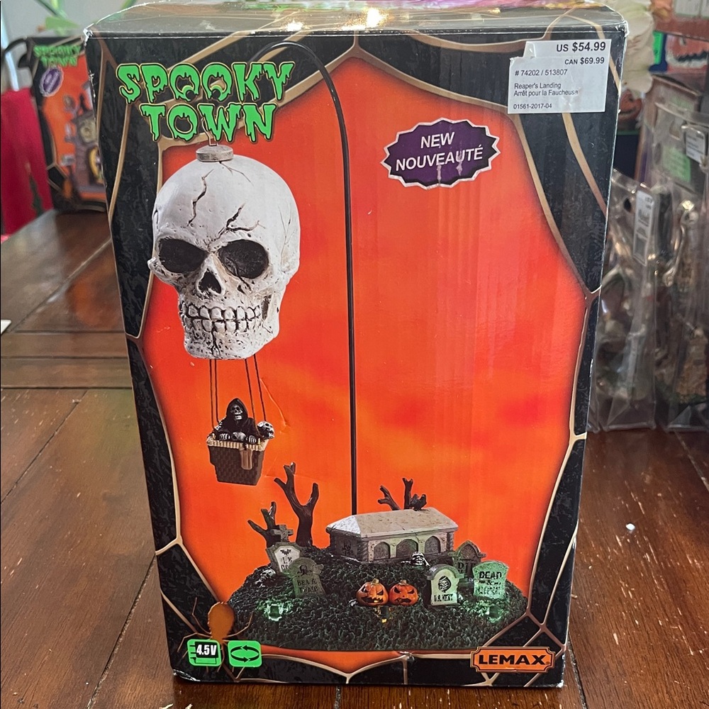 Lemax Spooky Town- Reaper’s Landing Skull and Haunted House Decor
